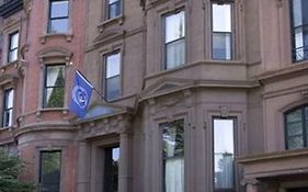 The College Club of Boston Hotel