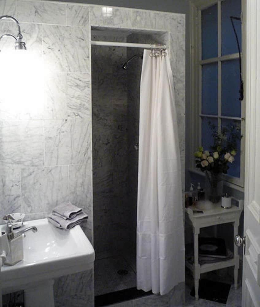 Bed and Breakfast The College Club Of Бостон Номер фото